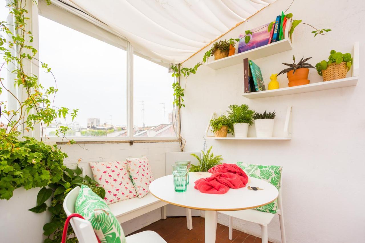 Duomo Views, Light, Jungle-Inspired Studio With Terrace Milano Ngoại thất bức ảnh