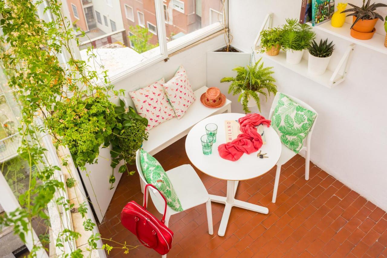 Duomo Views, Light, Jungle-Inspired Studio With Terrace Milano Ngoại thất bức ảnh