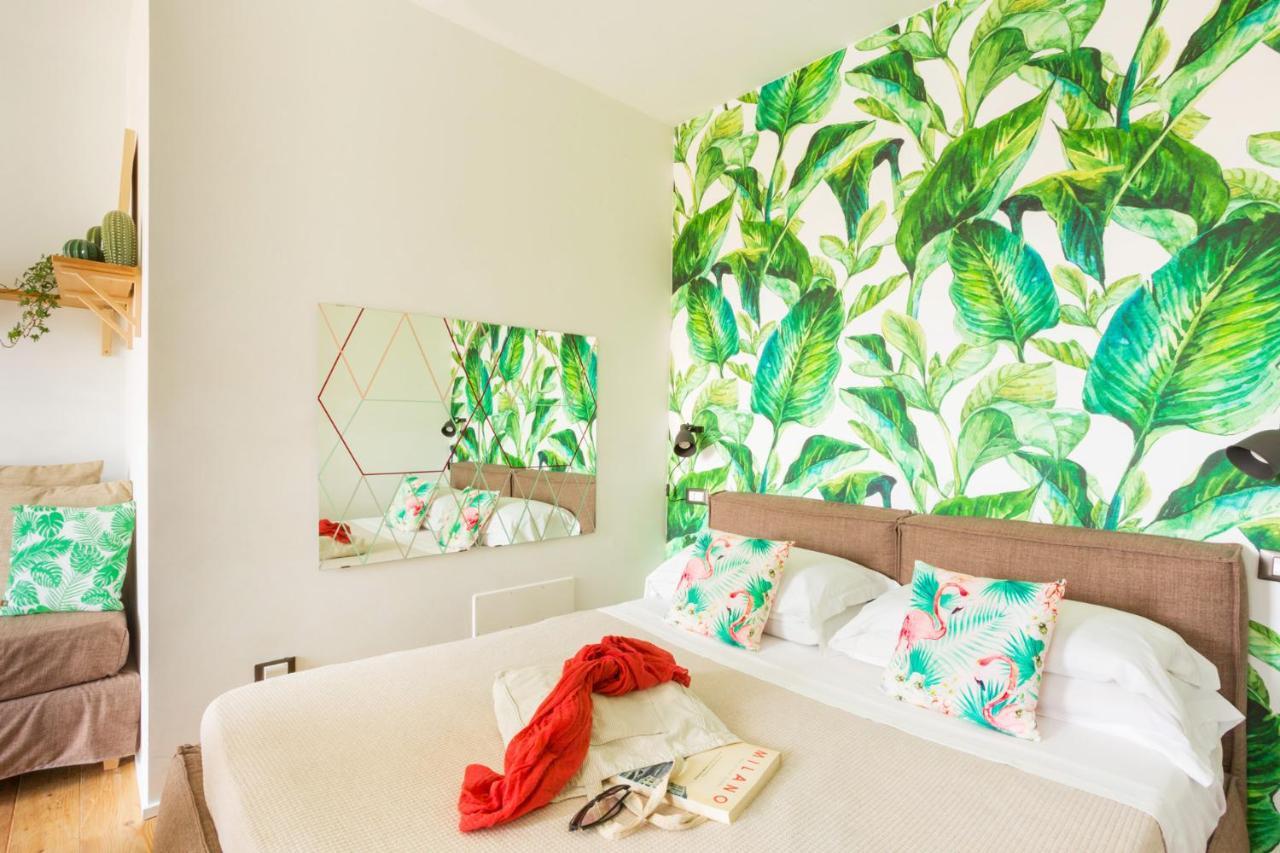 Duomo Views, Light, Jungle-Inspired Studio With Terrace Milano Ngoại thất bức ảnh
